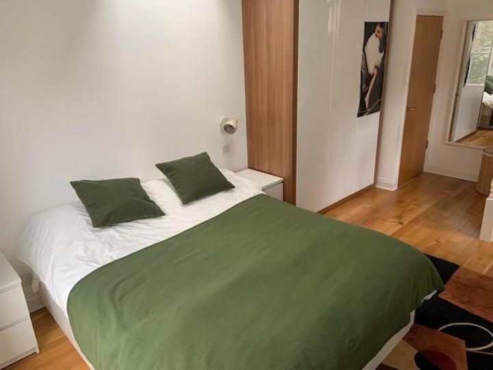 Lovely Spacious 1-Bedroom Flat In Tufnell Park Close To Central London Kültér fotó