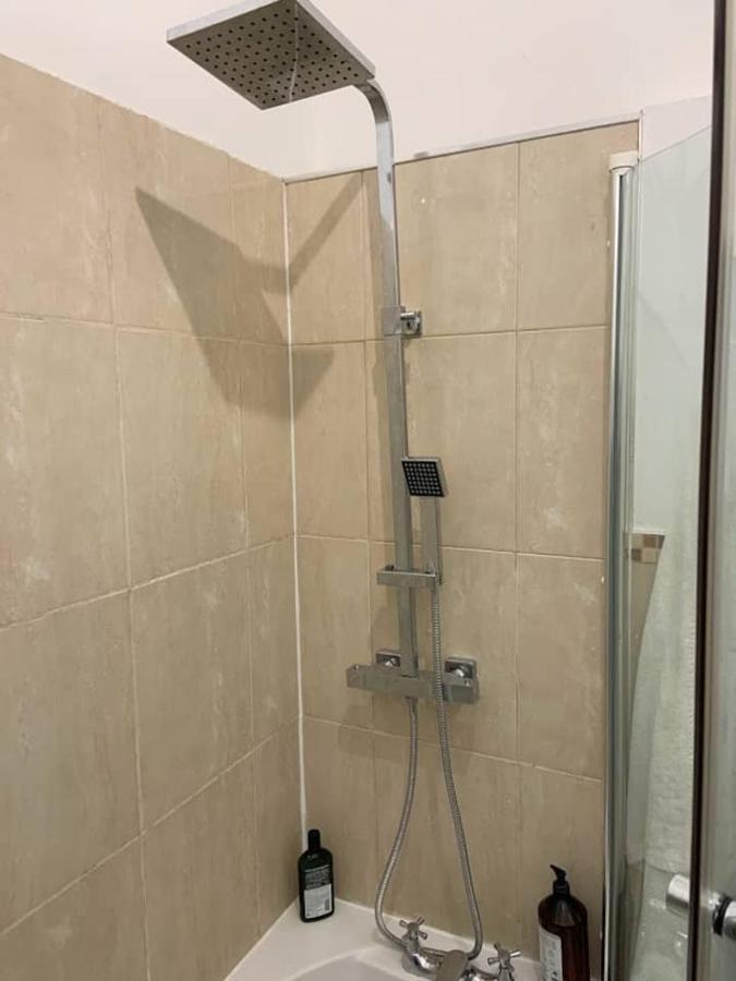 Lovely Spacious 1-Bedroom Flat In Tufnell Park Close To Central London Kültér fotó